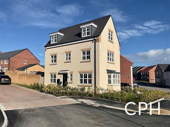 4 Bedroom Property For Sale In Millfields Drive, Scarborough, YO13
