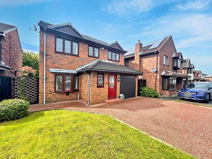 4 Bedroom Detached House For Sale In Leander Drive, Boldon Colliery, NE35