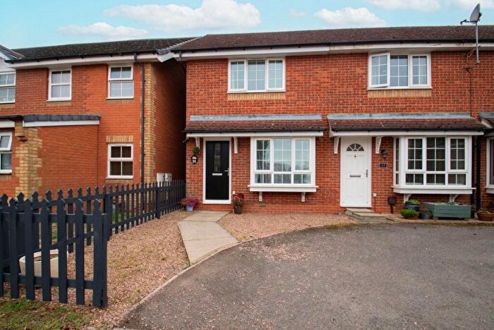 2 Bedroom Semi Detached House For Sale In Chandlers Close, Marston Moretaine, MK43