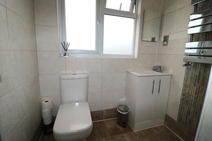 1 Bedroom Flat To Rent In Arngask Road, London, SE6