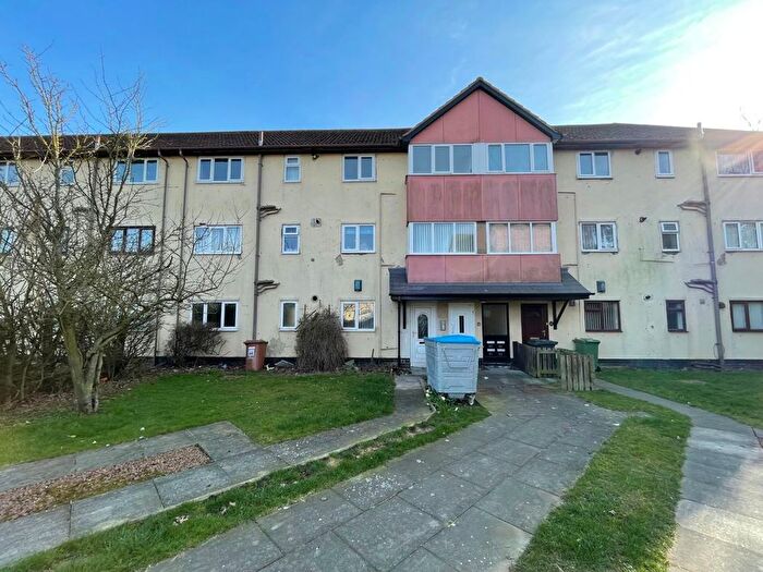 2 Bedroom Flat For Sale In Wynyard Mews, Hartlepool, TS25