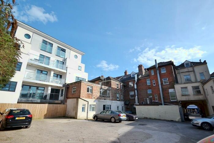 1 Bedroom Flat To Rent In Bournemouth, BH1