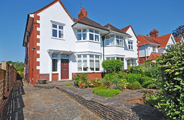 4 Bedroom Semi-Detached House For Sale In Fields Park Avenue, Newport, NP20