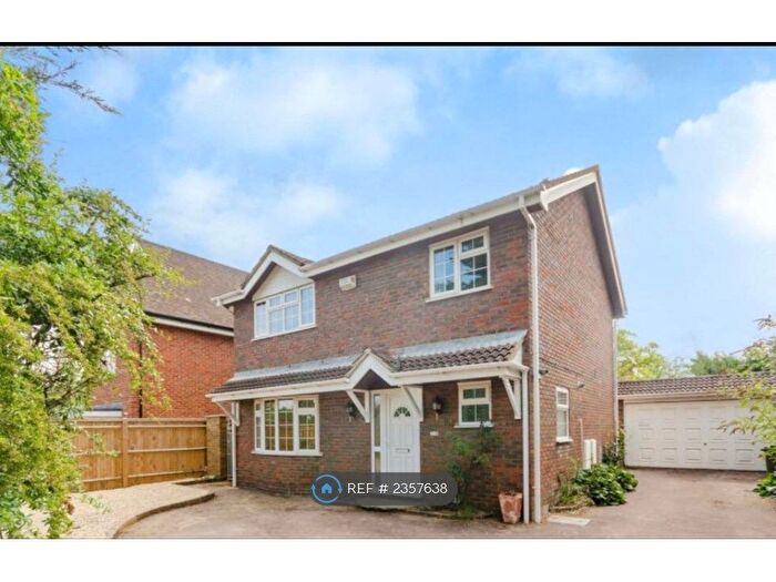 5 Bedroom Detached House To Rent In London Road, Guildford, GU4