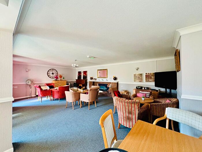 1 Bedroom Flat For Sale In Homenene House, Orton Goldhay, Peterborough, PE2