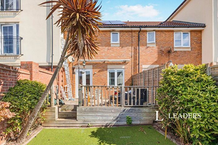 2 Bedroom Terraced House To Rent In Iachino Avenue, PO2