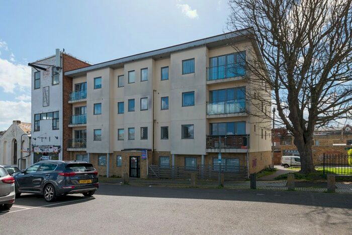 1 Bedroom Flat To Rent In Cleaver Lane, Kingswood Heights Cleaver Lane, CT11