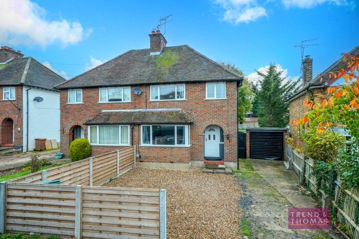 3 Bedroom Semi-Detached House To Rent In Woodland Road, Rickmansworth, WD3