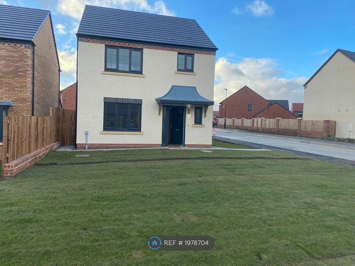 3 Bedroom Detached House To Rent In Whitehouse Drive, Newcastle Upon Tyne, NE12