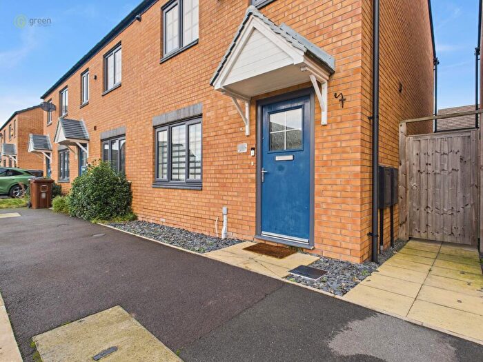 3 Bedroom End Of Terrace House For Sale In Orchid Close, Chelmsley Wood, B37