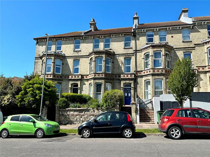 5 Bedroom Terraced House For Sale In Enys Road, Upperton, Eastbourne, BN21