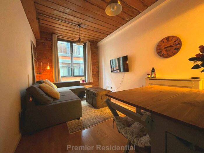 1 Bedroom Apartment To Rent In - Turner St, Manchester, M4