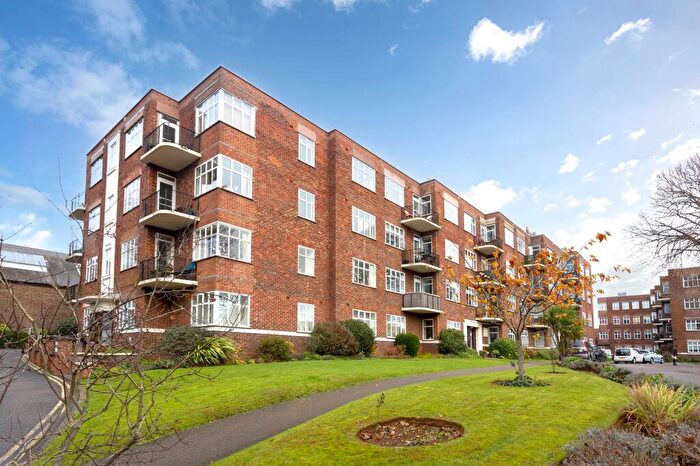 2 Bedroom Flat For Sale In Dyke Road, Fairways Dyke Road, BN1