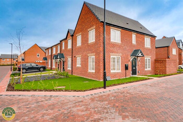 3 Bedroom Semi Detached House For Sale In Trusdale Close, DN2