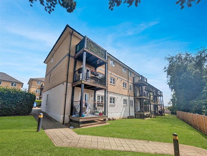 2 Bedroom Flat To Rent In King Cole Place, Colchester, CO4