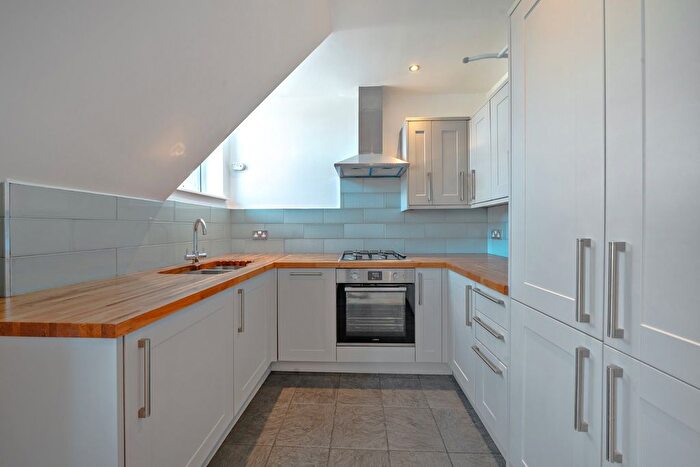 1 Bedroom Flat For Sale In Stanthorpe Road, Streatham, London, SW16
