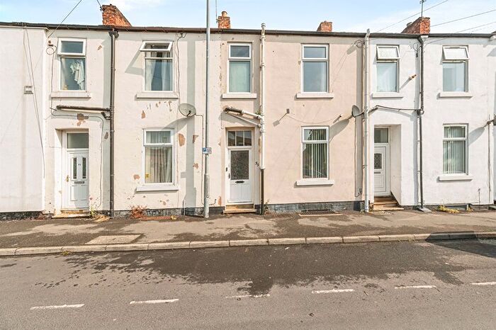 2 Bedroom Terraced House For Sale In Hatfeild Street, Wakefield, WF1