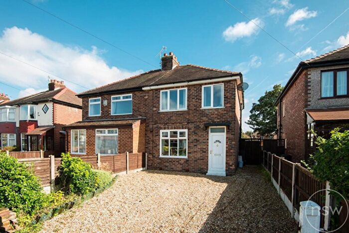 3 Bedroom Semi-Detached House To Rent In Ryburn Road, Ormskirk, L39