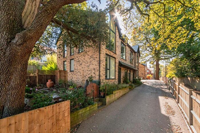 2 Bedroom Apartment For Sale In Podina House, Highfield Hill, London, SE19