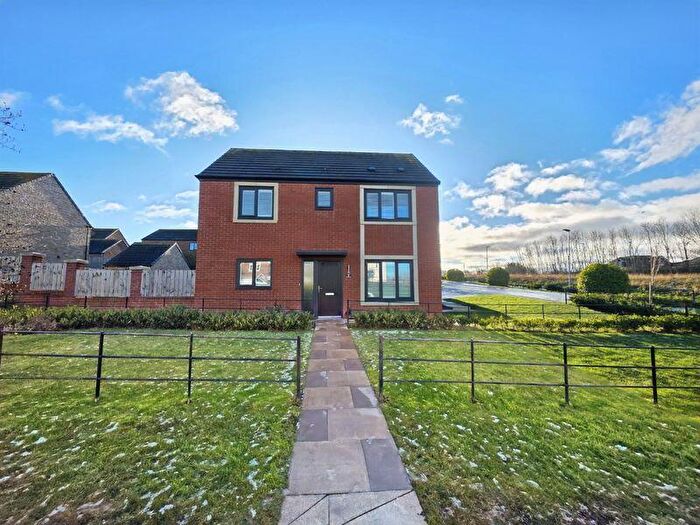 3 Bedroom Detached House For Sale In Spilsby Crescent, Cramlington, NE23
