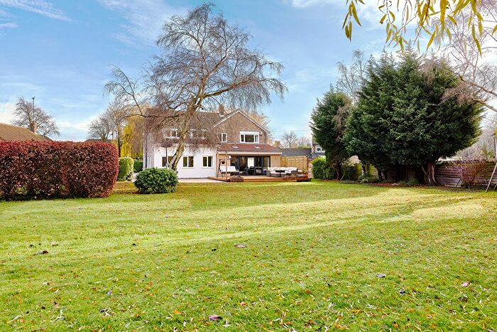 5 Bedroom Detached House For Sale In Lowfield House, New Lane, Upton, WF9