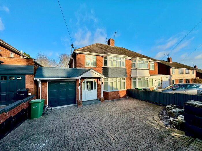 3 Bedroom Property To Rent In Hockley Road, Coseley, Bilston, WV14