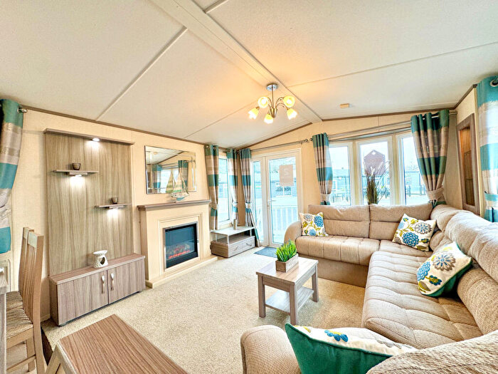 2 Bedroom Caravan For Sale In Victory Vermont Vue, Oaklands Holiday Park, Clacton-on-Sea, Essex, CO16