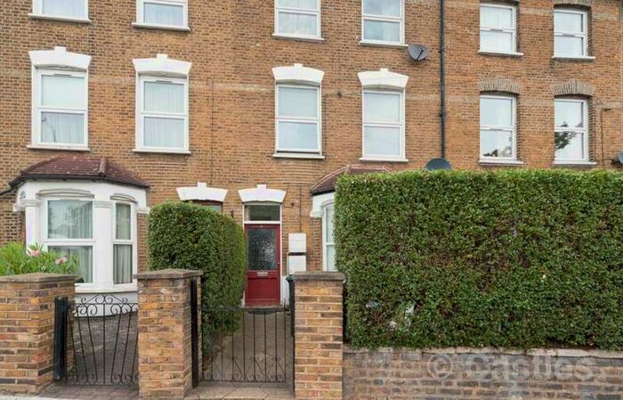 1 Bedroom Flat To Rent In White Hart Lane, Wood Green, N22