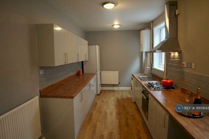 3 Bedroom Terraced House To Rent In Mayfield Road, Coventry, CV5