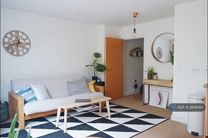 1 Bedroom Flat To Rent In Comercial Street, Birmingham, B1