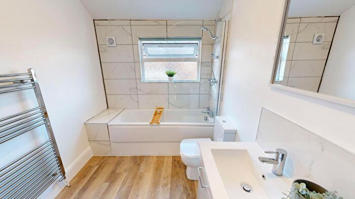 5 Bedroom House To Rent In Cardigan Terrace, NE6