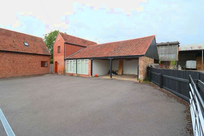 2 Bedroom Detached House To Rent In Epney, Gloucester, GL2