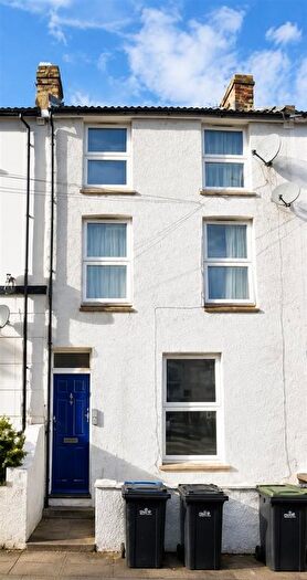 1 Bedroom Flat To Rent In Wellington Street, Gravesend, DA12