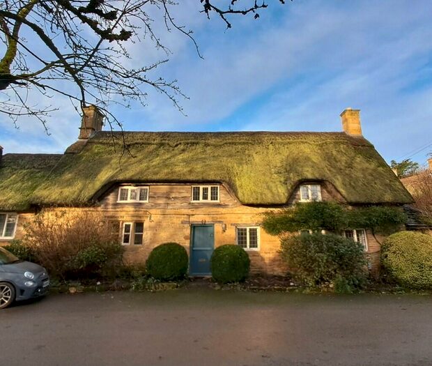 3 Bedroom Semi-Detached House To Rent In , GL55