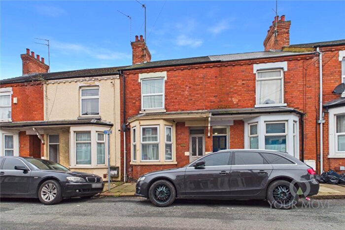 3 Bedroom Terraced House To Rent In Fife Street, St James, Northampton, Northamptonshire, NN5