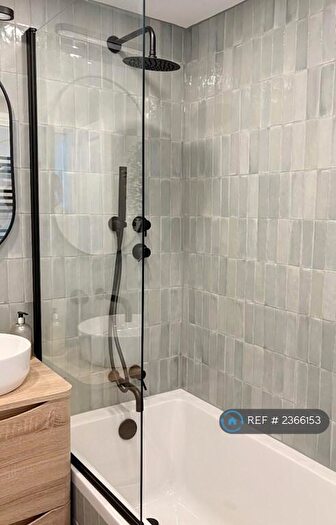 1 Bedroom Flat To Rent In Offord Road, London, N1