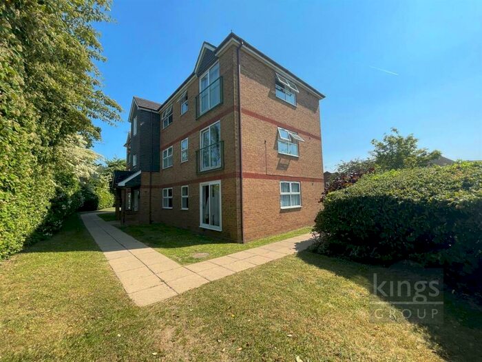2 Bedroom Apartment To Rent In Wedgewood Drive, Church Langley, CM17
