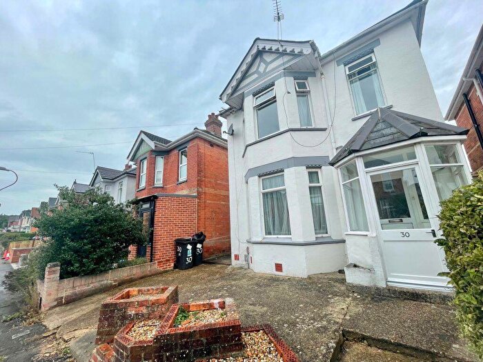 5 Bedroom House To Rent In Student Five Double Bedrooms, Winton-, P02