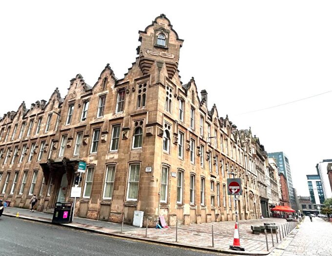 2 Bedroom Flat To Rent In Ingram Street, G1