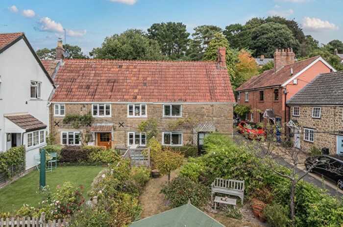 2 Bedroom Terraced House For Sale In Love Lane, Ilminster, Somerset, TA19