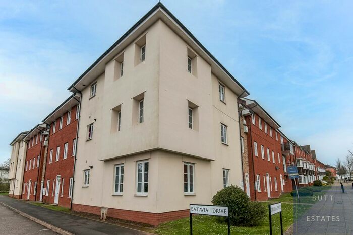 2 Bedroom Flat For Sale In Omaha Drive, Exeter, EX2