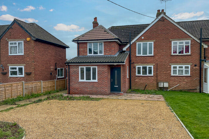 3 Bedroom Semi-Detached House For Sale In Grundisburgh Road, IP12