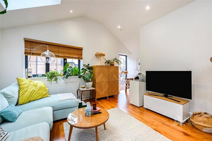 2 Bedroom Apartment To Rent In Church Road, Croydon, CR0