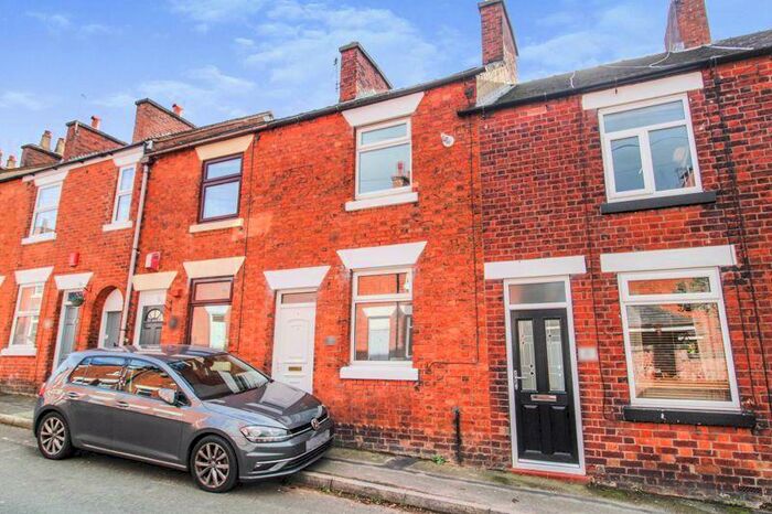 2 Bedroom Terraced House To Rent In Victoria Street, Leek, ST13
