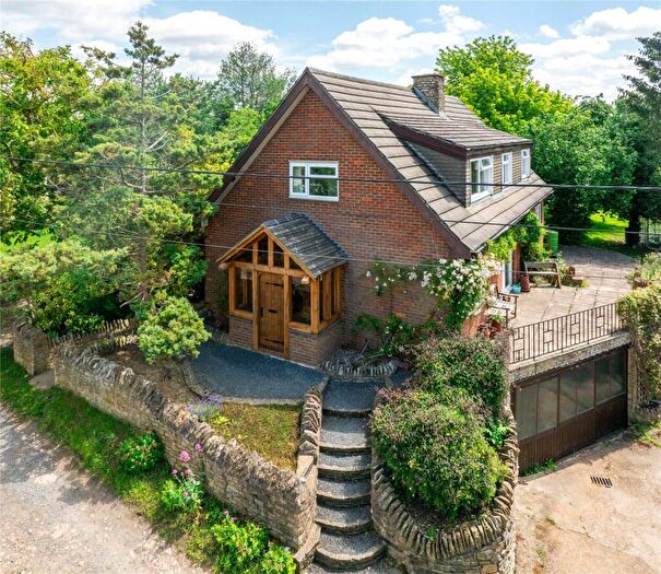 4 Bedroom Detached House For Sale In Timpson Lane, Clifton Reynes, Buckinghamshire, MK46