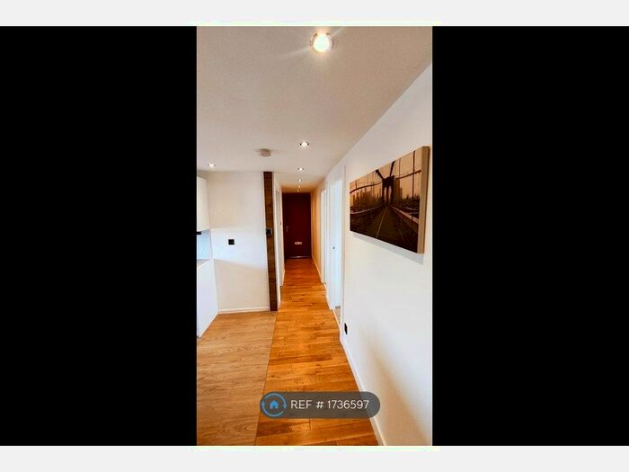 2 Bedroom Flat To Rent In Linden Grove, Livingston, EH54