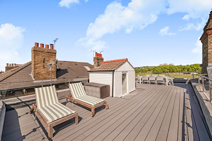 2 Bedroom Terraced House For Sale In Peckham Rye, London, SE22