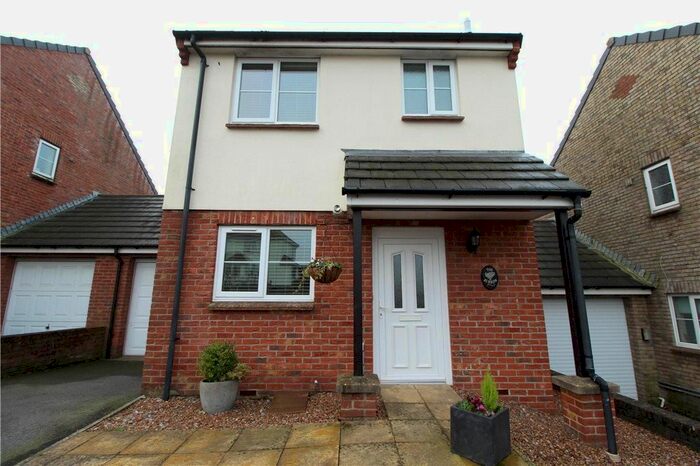 3 Bedroom Semi-Detached House To Rent In Boxfield Road, Axminster, EX13