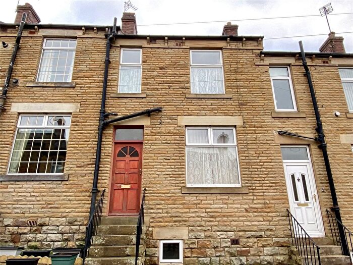 2 Bedroom Terraced House To Rent In Well Street, Dewsbury, WF12