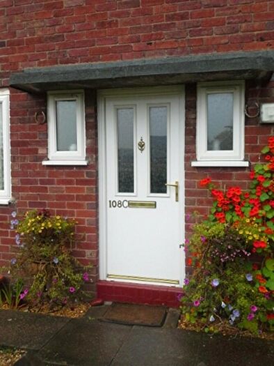 2 Bedroom Flat To Rent In Abbotts Road, Leek, Staffordshire, ST13